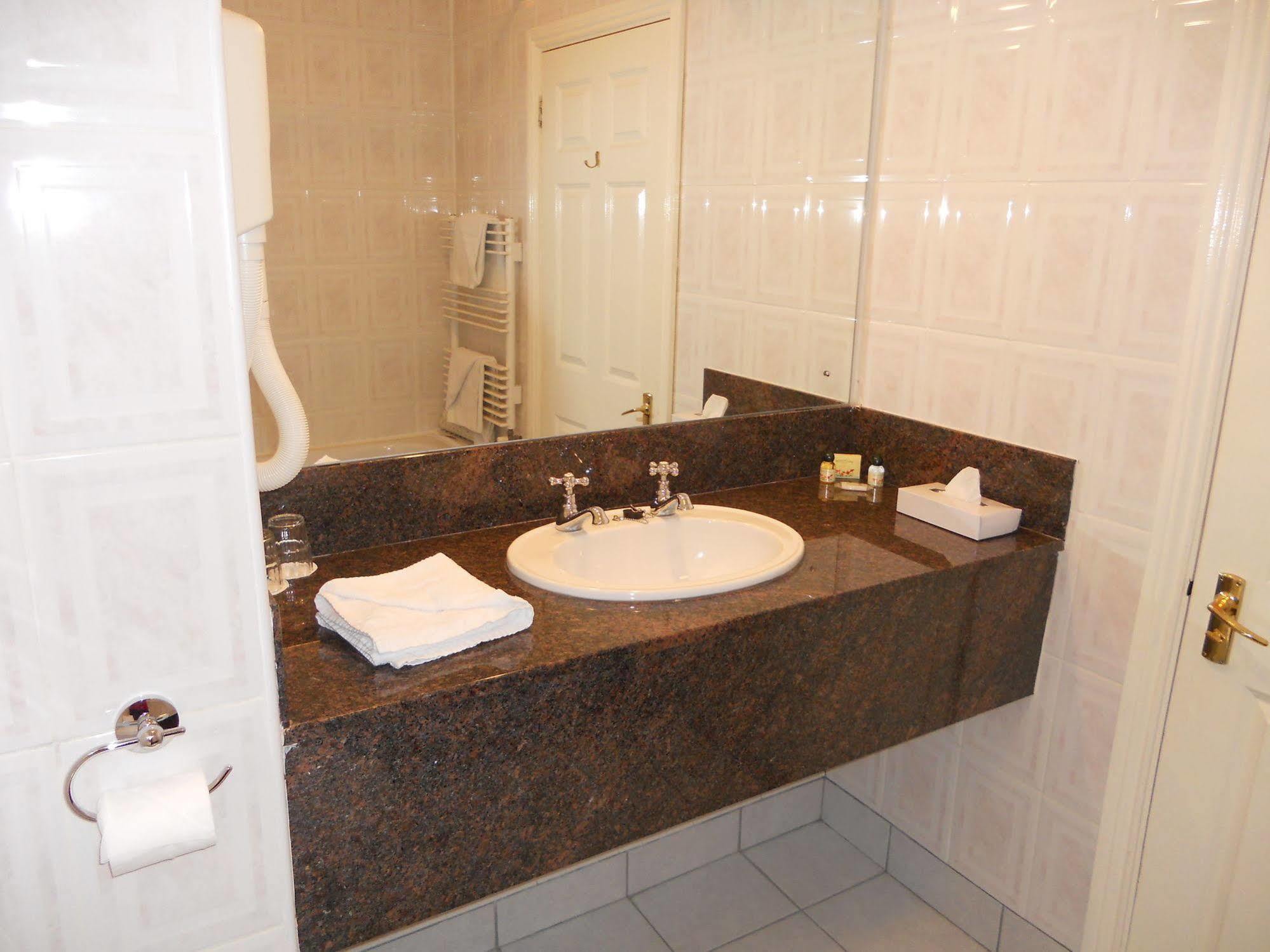Rhu Glenn Hotel Waterford Eksteriør billede